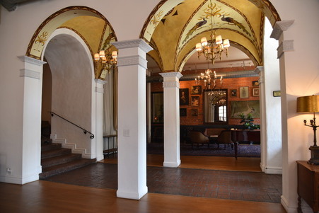 Enlarge photo 12