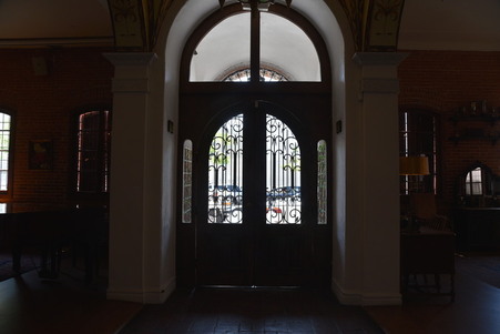 Enlarge photo 22