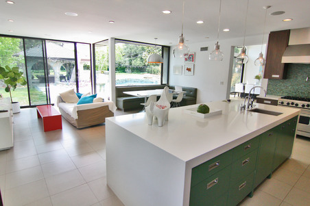 Enlarge photo 29