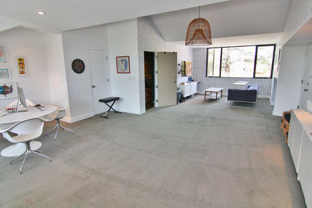 Enlarge photo 73