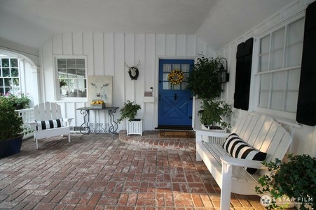 Enlarge photo 28