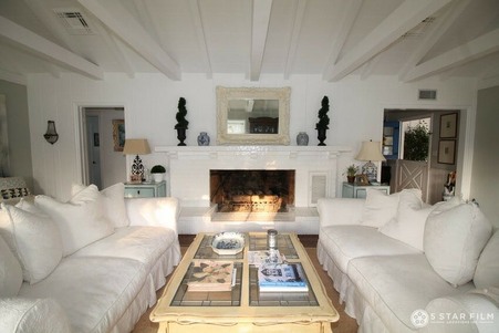 Enlarge photo 37