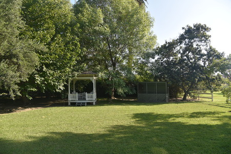 Enlarge photo 15