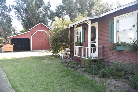 Enlarge photo 24