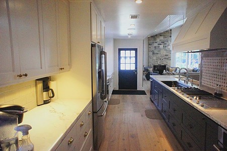 Enlarge photo 23