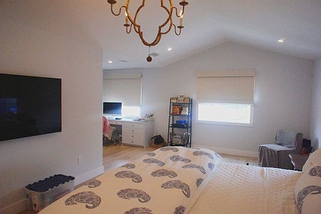 Enlarge photo 44