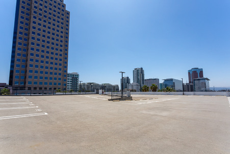 Enlarge photo 62