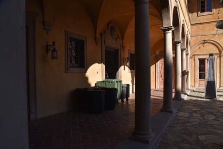 Enlarge photo 10