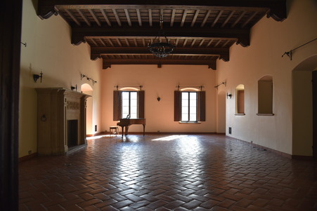 Enlarge photo 62