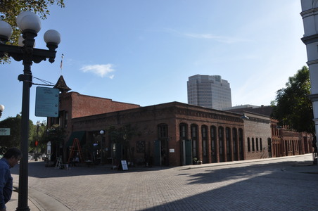 Enlarge photo 82