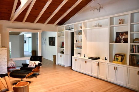 Enlarge photo 19