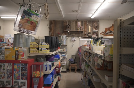 Enlarge photo 33