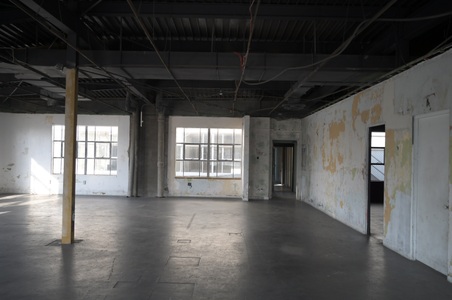 Enlarge photo 137