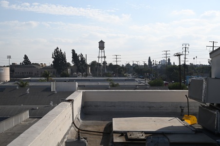 Enlarge photo 163