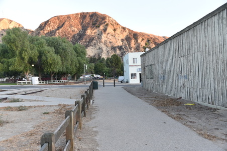 Enlarge photo 26