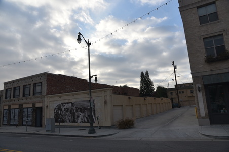 Enlarge photo 46