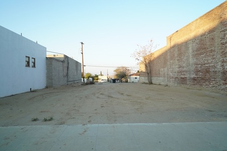 Enlarge photo 59