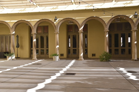 Enlarge photo 37