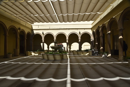 Enlarge photo 47