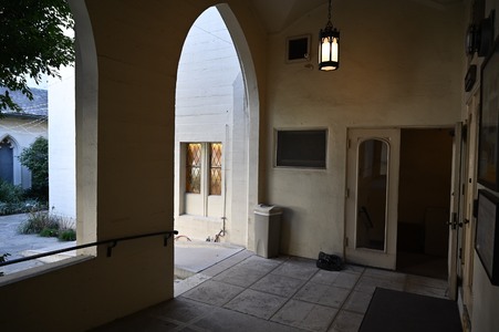 Enlarge photo 13