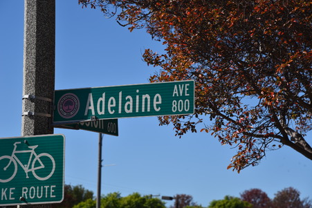 800 block Adalaine