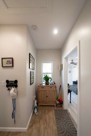 Enlarge photo 29