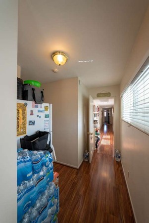 Enlarge photo 32