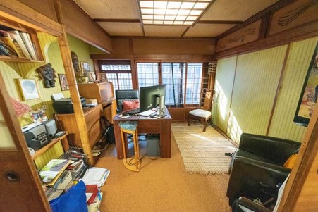 Enlarge photo 27