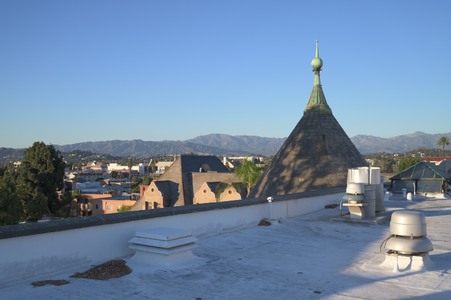 Enlarge photo 18
