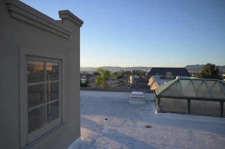 Enlarge photo 44