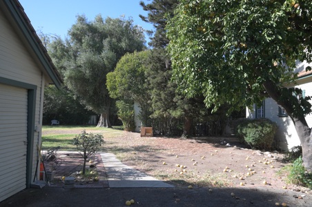 Enlarge photo 2