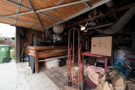 Enlarge photo 69