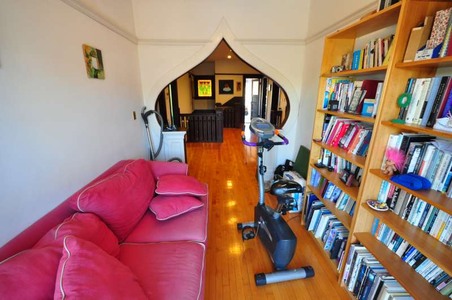 Enlarge photo 37