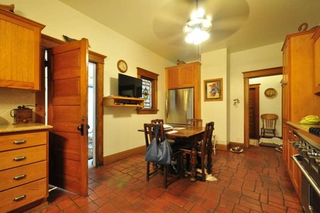 Enlarge photo 27