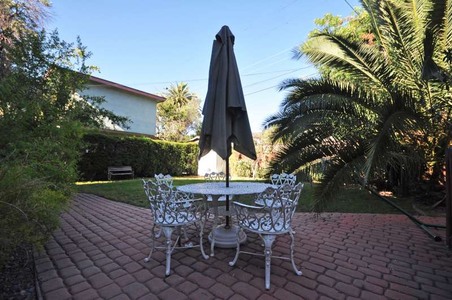 Enlarge photo 90