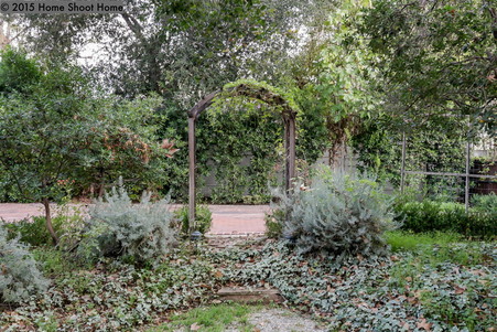 Enlarge photo 56