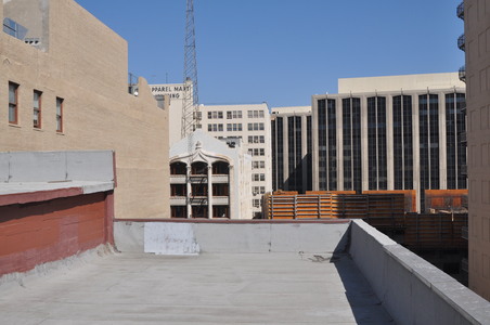 Enlarge photo 35