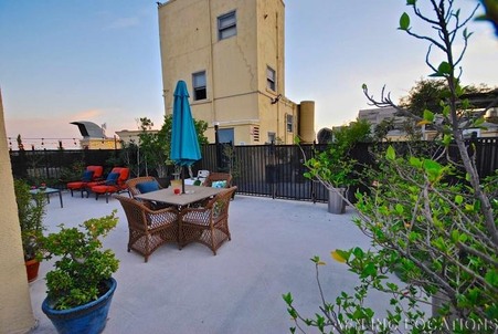 Saras_Rooftop
