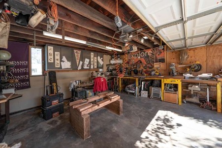 Enlarge photo 54