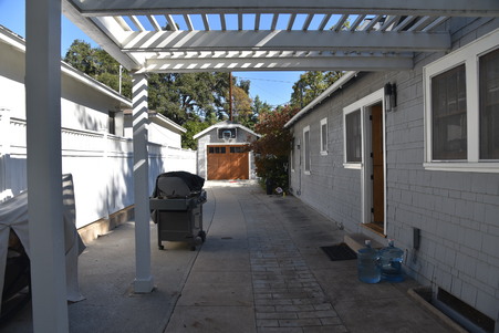 Enlarge photo 9