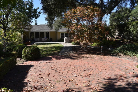 Enlarge photo 47