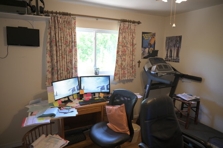 Enlarge photo 44