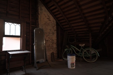 Enlarge photo 17