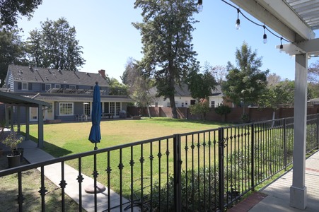 Enlarge photo 29