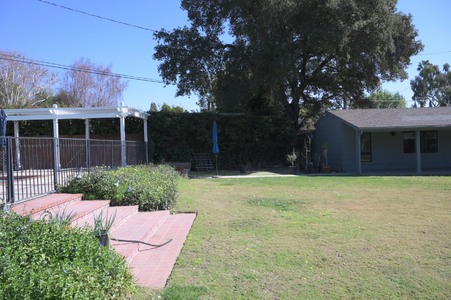 Enlarge photo 32