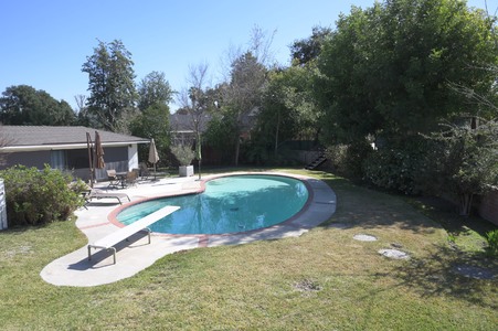 Enlarge photo 28