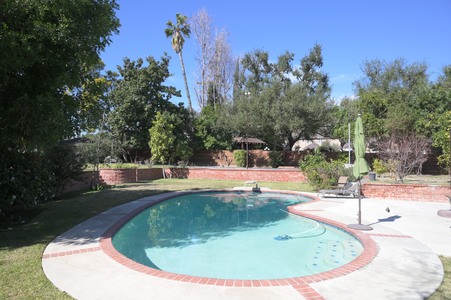 Enlarge photo 34