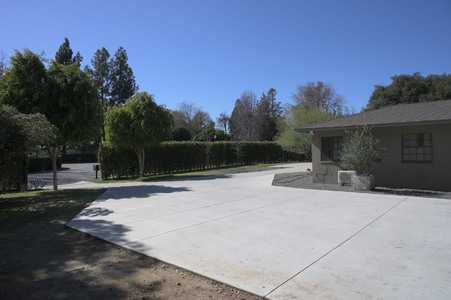 Enlarge photo 46