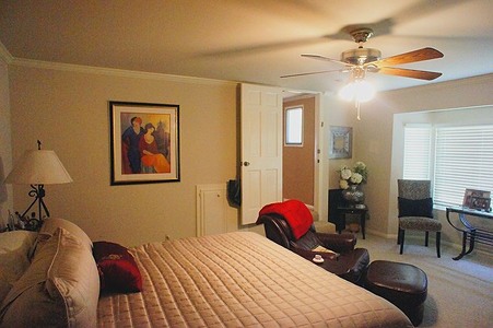 Enlarge photo 32