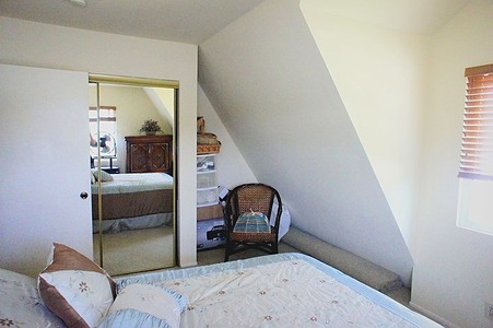 Enlarge photo 71